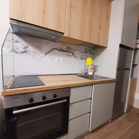Quite Getaway In The Heart Of Apartment *